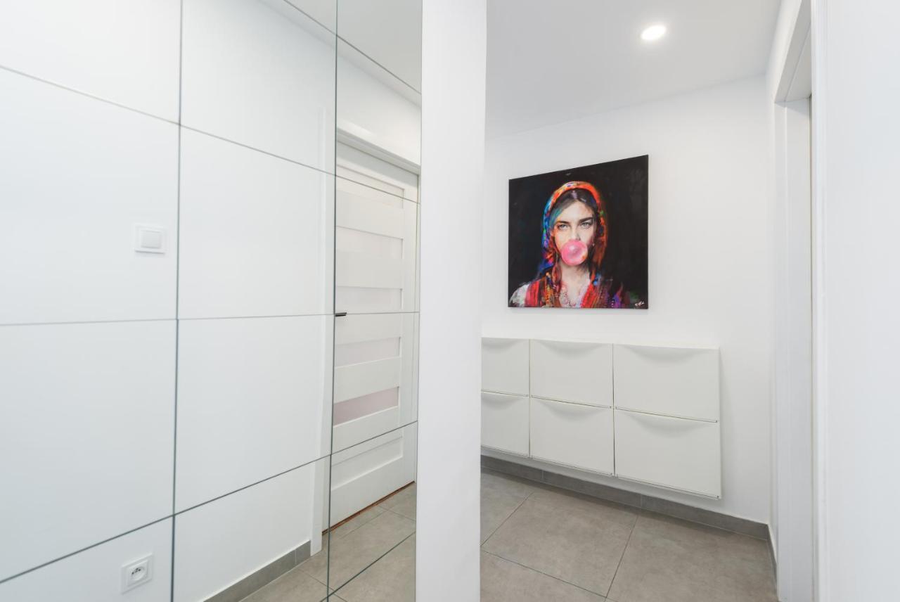 Kairos Apartments - Valdi - Darmowy Parking, Widok Na Spodek, Scisle Centrum, Katowice Luaran gambar